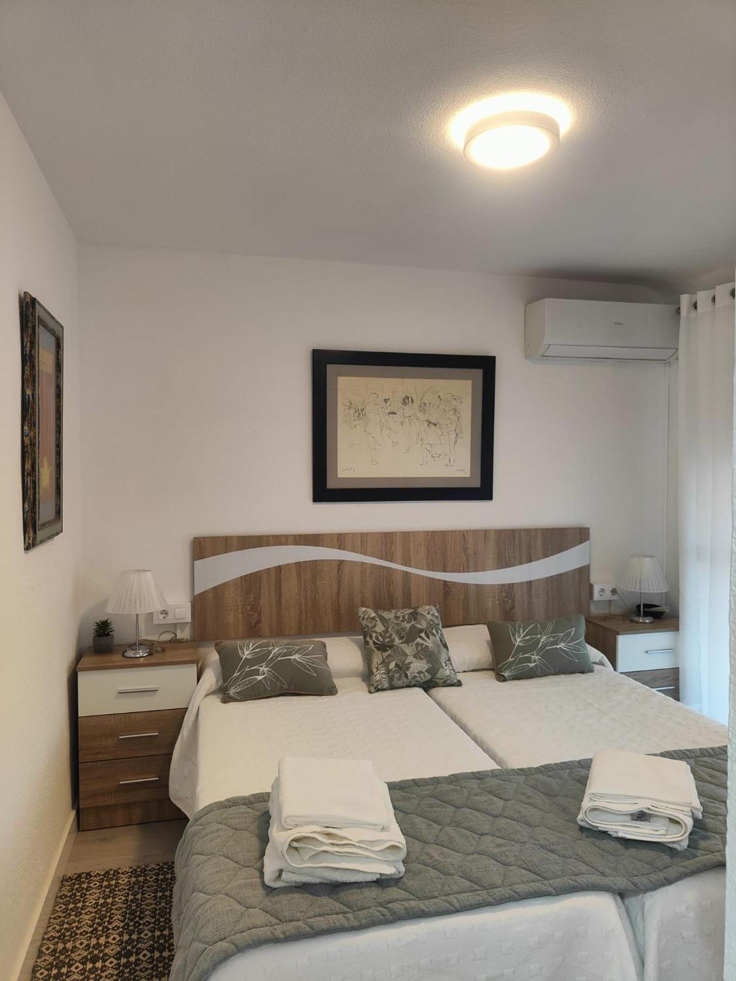 Agradable Duplex Terraza Virgen Del Rocio Apartment Seville Luaran gambar